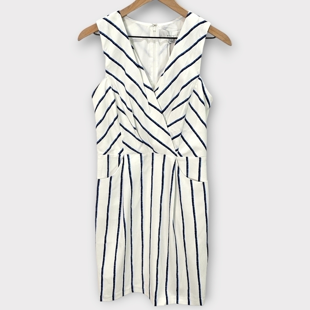 Adelyn Rae White Stripe Mini Shift Dress Small
